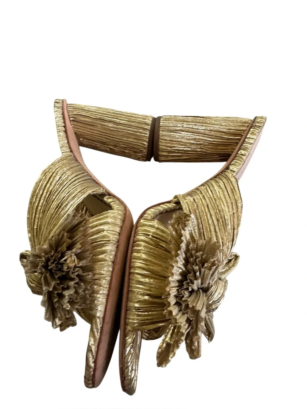 Loeffler Randall Penny Gold Pleated Bow Heel 6.5
